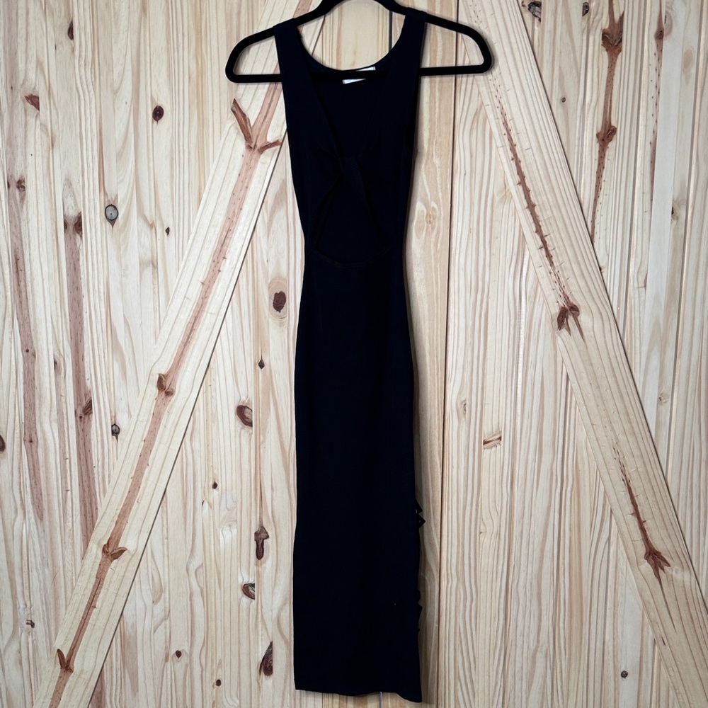 Black Sleeveless Bodycon Dress - Classic Women's Dress
